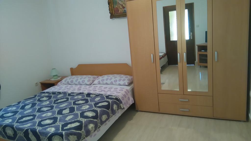 Nella Apartments Sisan Ngoại thất bức ảnh